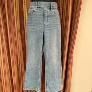 NWT! SPANXshape EveryWear Indigo Cropped  Flare Jeans